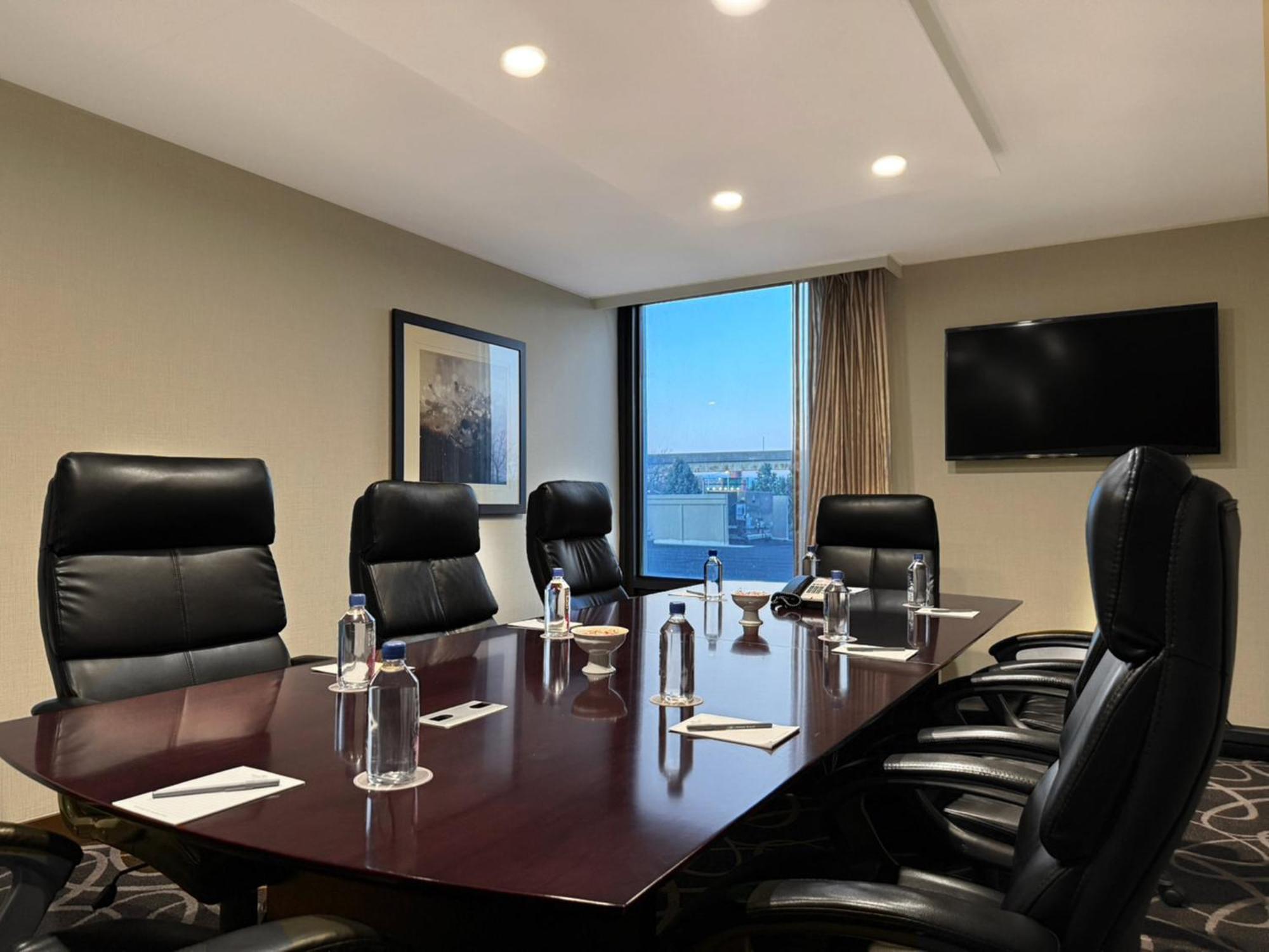 Crowne Plaza Newark Airport By Ihg 4* Elizabeth