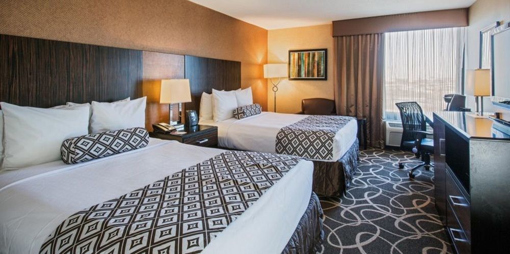 Hotel Crowne Plaza Newark Airport By Ihg Elizabeth